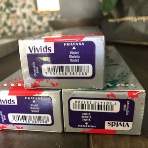 ChromaSilk Vivids by pravana (violet)